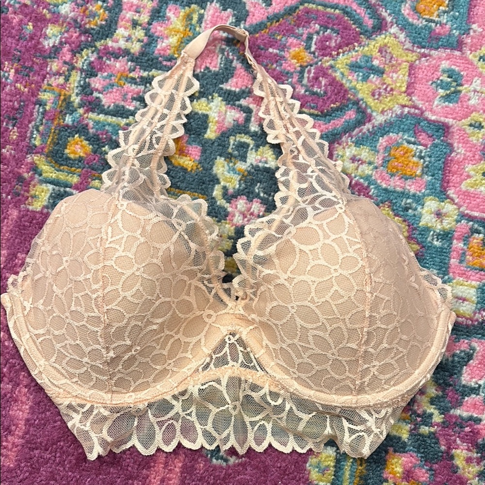 Victoria's Secret Light Pink Lace Bra with Underwire